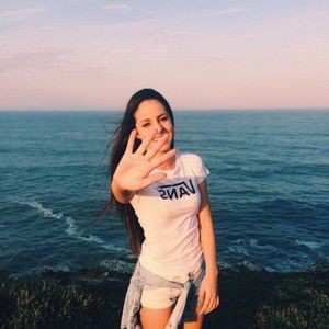 Meet your Posher, Lidia